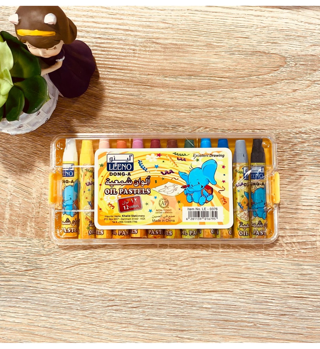 طقم الوان شمعية 12 لون 