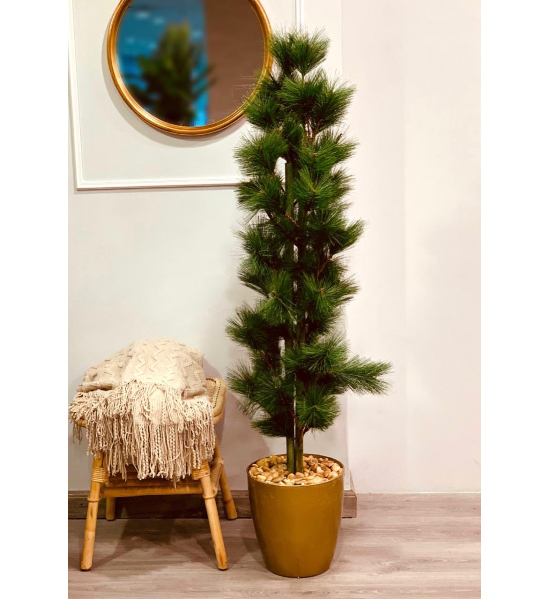 Artificial decorative tree with a corner 