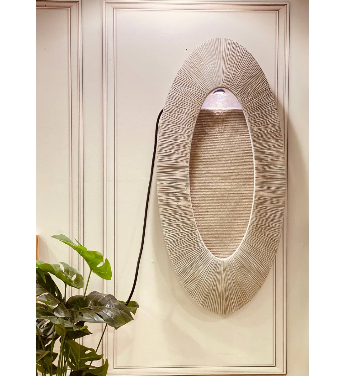 شلال مائي منزلي جاهز 105 * 50 سم بيج