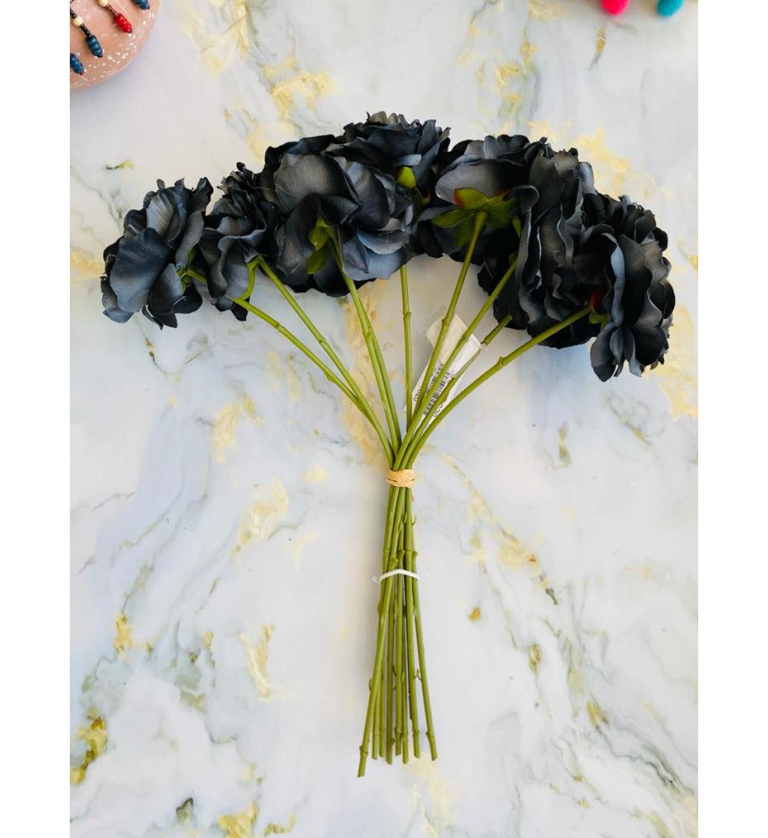 ورد برافية صناعي عدد 9 حبة 