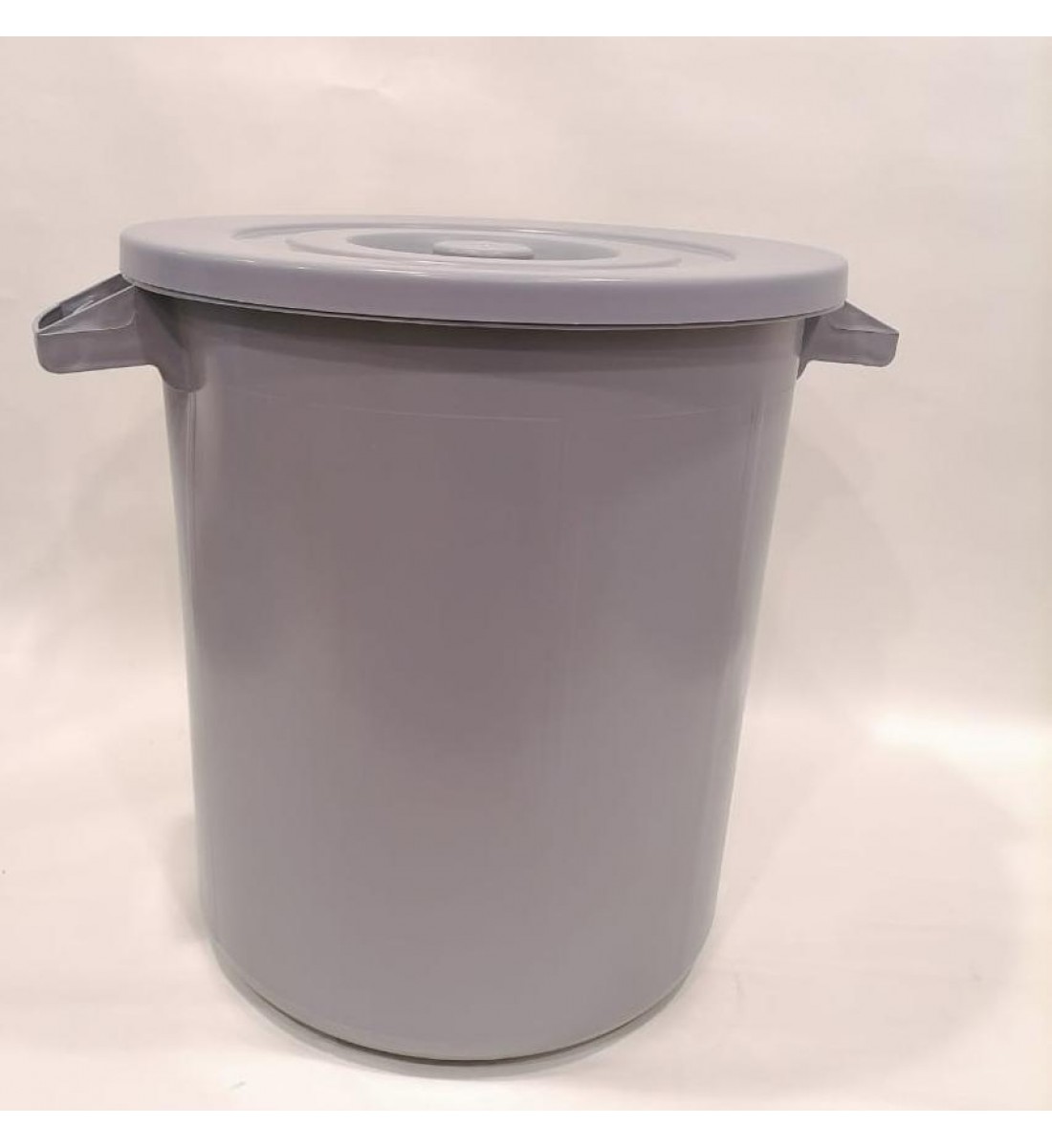 Wastebasket - plastic 40 liters