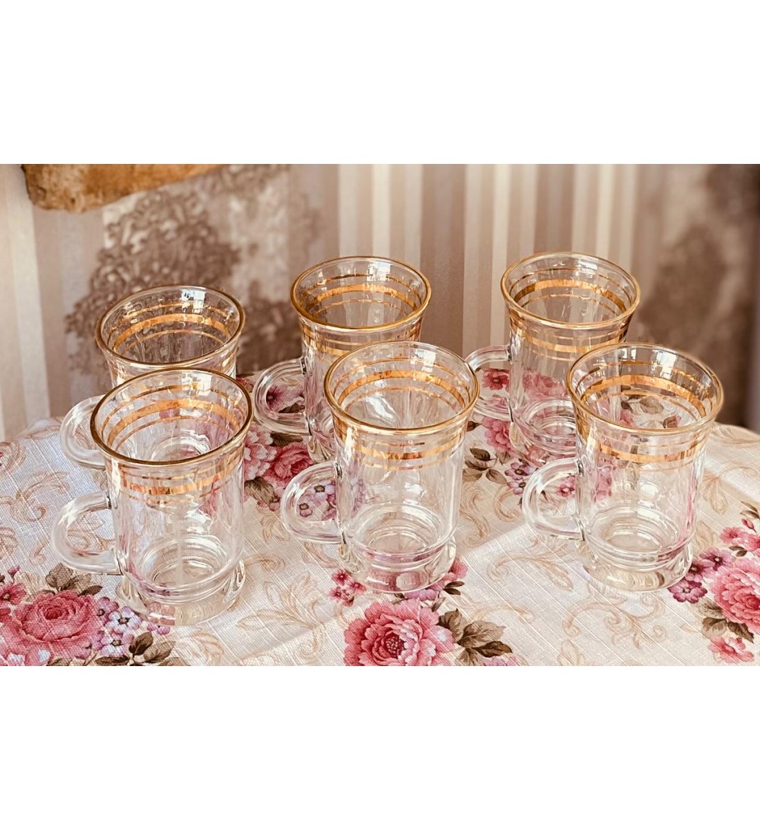 بيالات شاي زجاج ذهبي مكون من 6 قطع