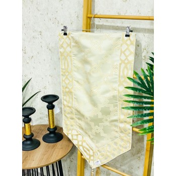  طقم مفارش طاوله 3 قطع _ بنقشه جميله