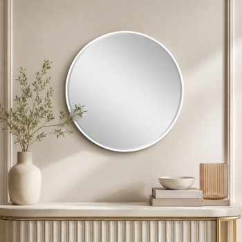 مراية حائط بأطار ابيض
مقاس 100× 100 سم