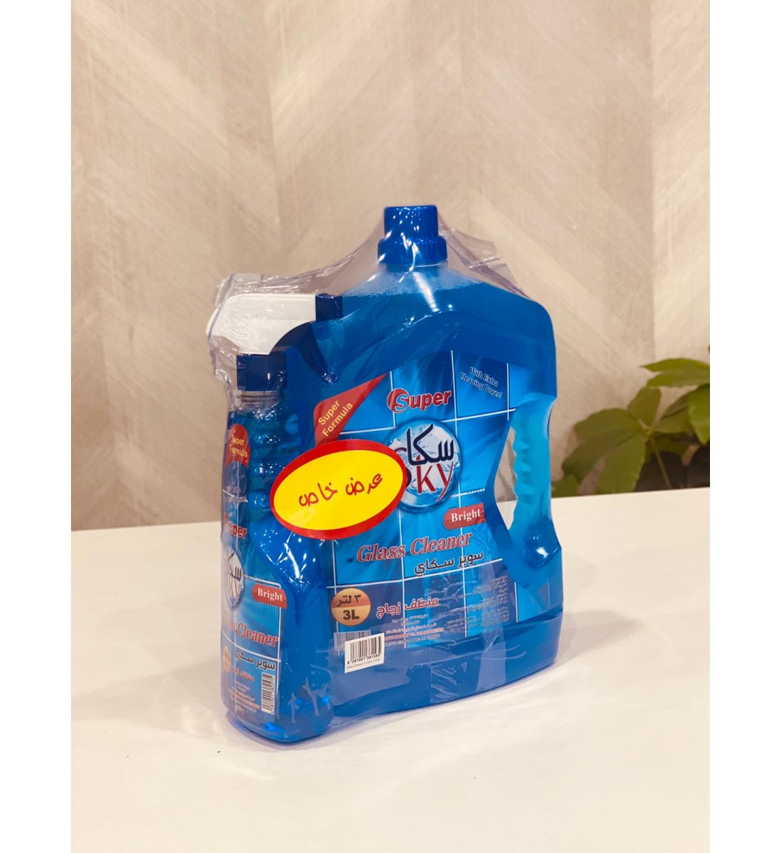 منظف زجاج سكاي مع علبة بخاخ3لتر منظف زجاج سكاي مع علبة بخاخ3لتر