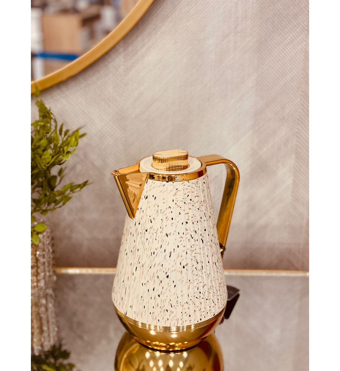 Helen Granic Thermos White Dotted Gilded 1 liter