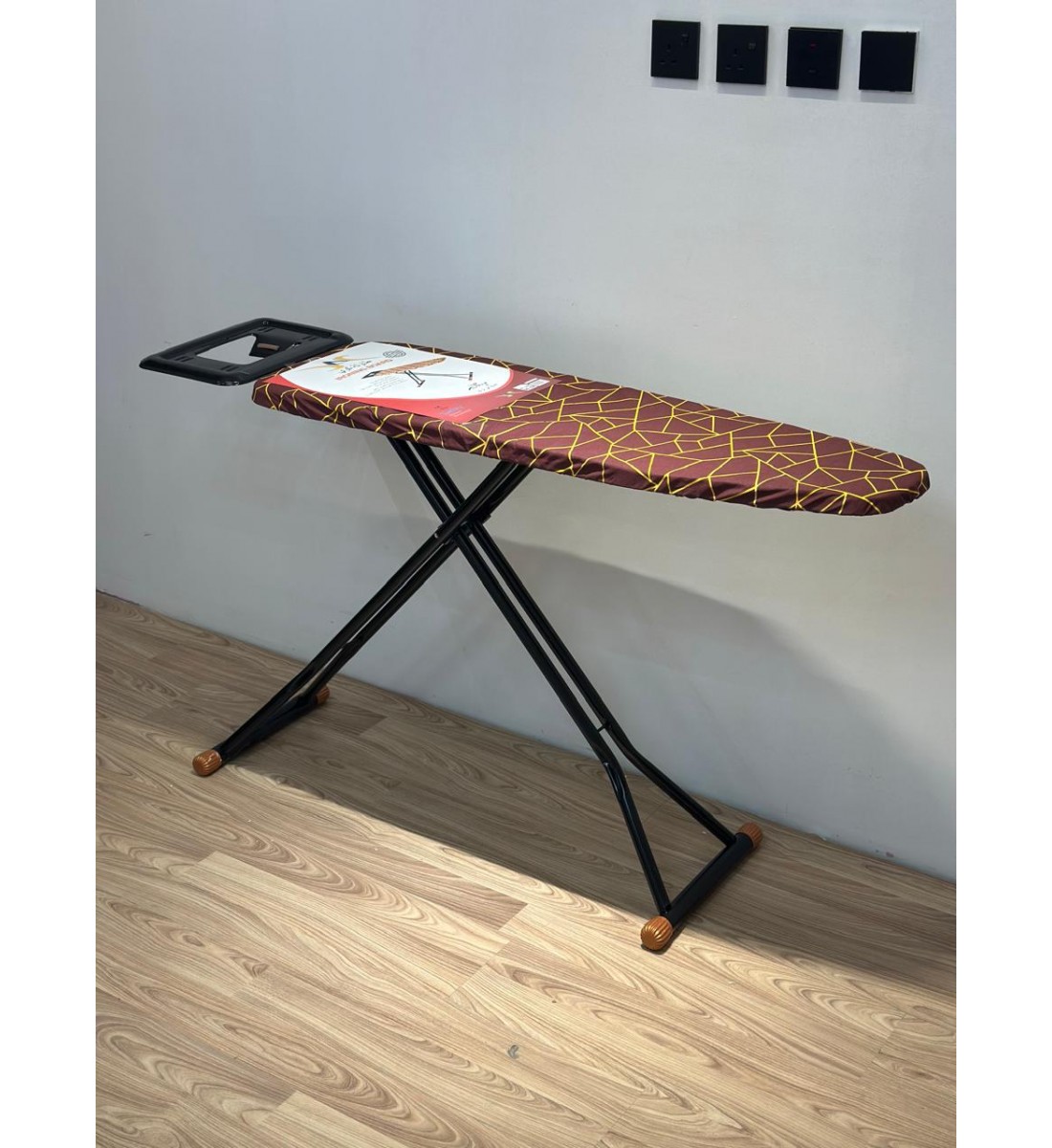 طاولة كوي 117*37سم طاولة كوي 117*37سم