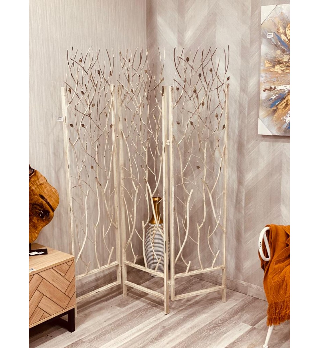 Wall partition, rustic iron decor, size 125 * 3 * 173 cm