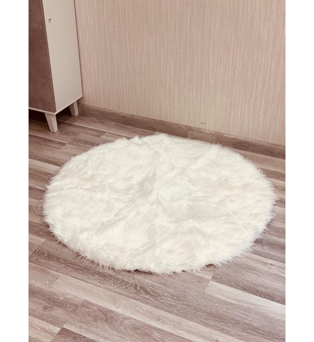 Round soft white faux fur rug 120 * 120 cm
