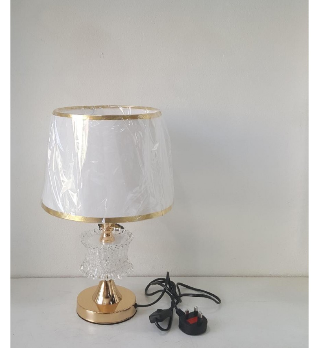 Table lamp, decorated with acrylic, steel - white gilded fabric, 43 cm - golden