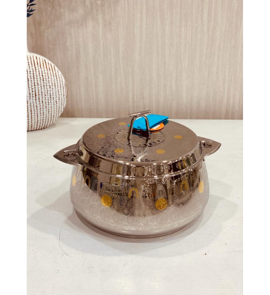 حافظة طعام استيل السيف فضي بنقشة مذهبة 3500 مل  