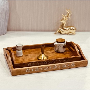 طوفرية تقديم خشبي بني بنقشة - شكل هندي40*25سم 