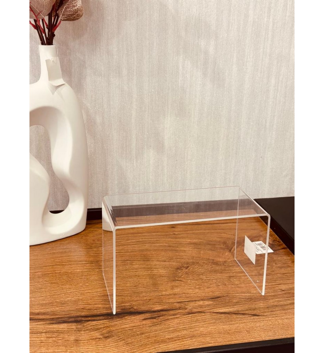 استاند اكريلك شفاف 20*10*12سم استاند اكريلك شفاف 20*10*12سم
