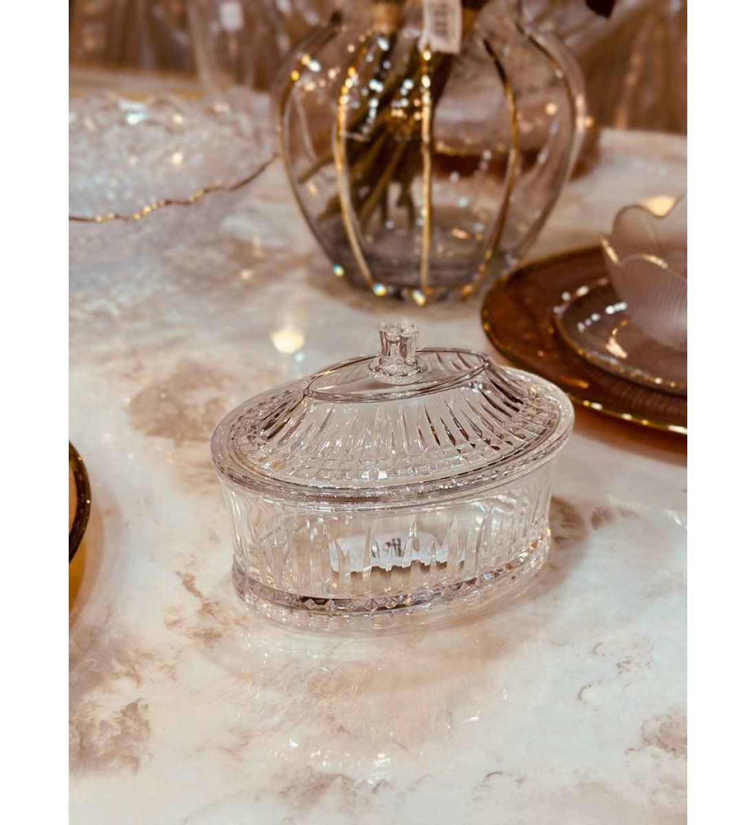 Round acrylic date with lid - transparent