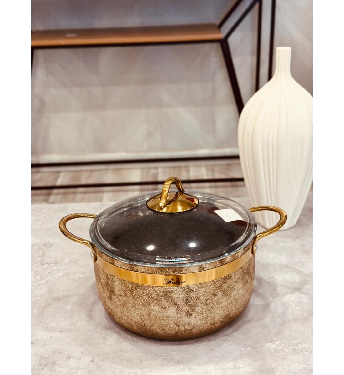 Aluminum pot with gilded glass cover heavy material 20cm
