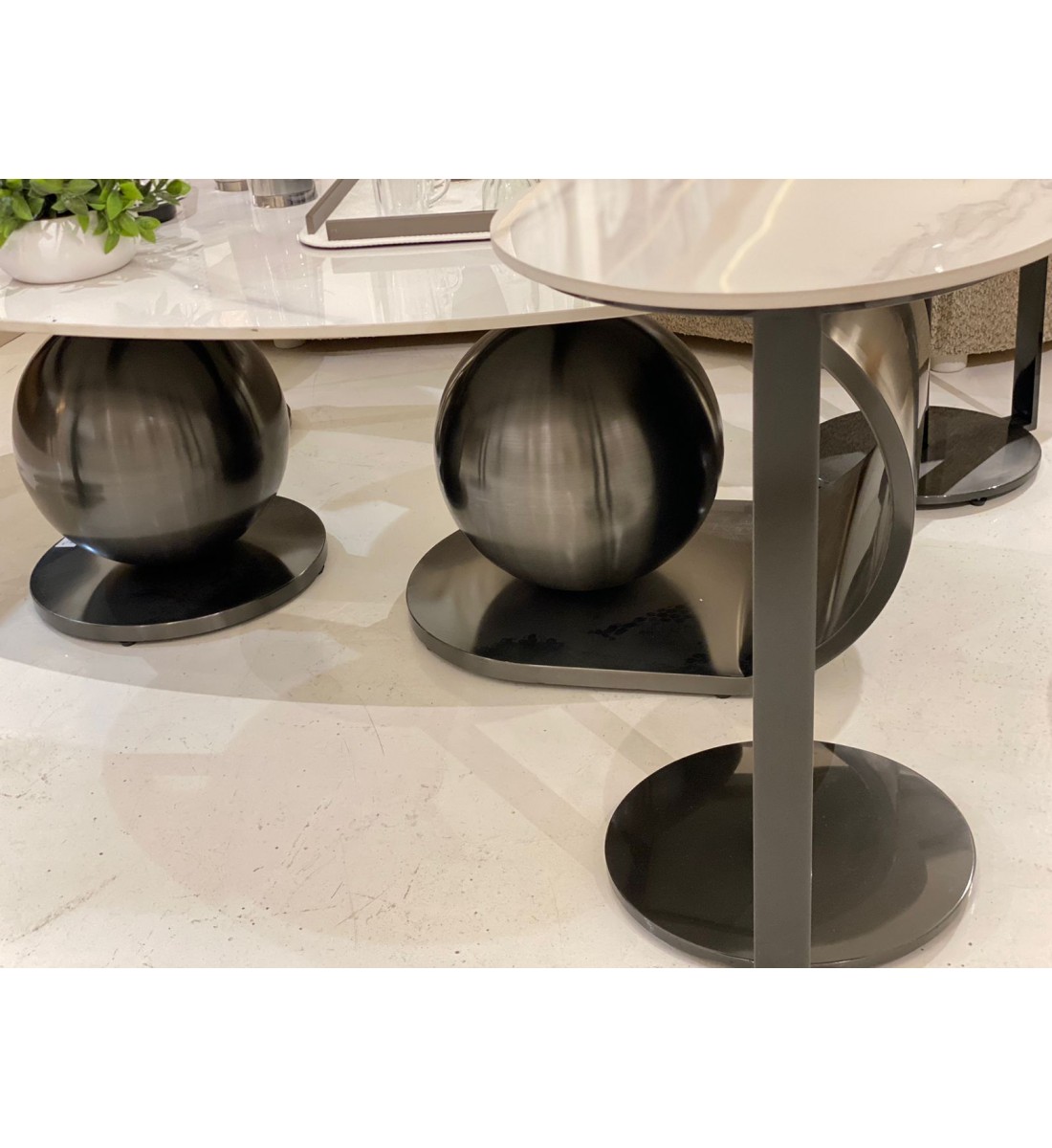 طقم طاولات قهوه على النمط الاوروبي 5قطع سراميك طقم طاولات قهوه على النمط الاوروبي 5قطع سراميك