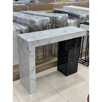  طاولة مدخل بديل رخام ابيض علي اسود  شكل جديد وانيق (120*40*90)سم