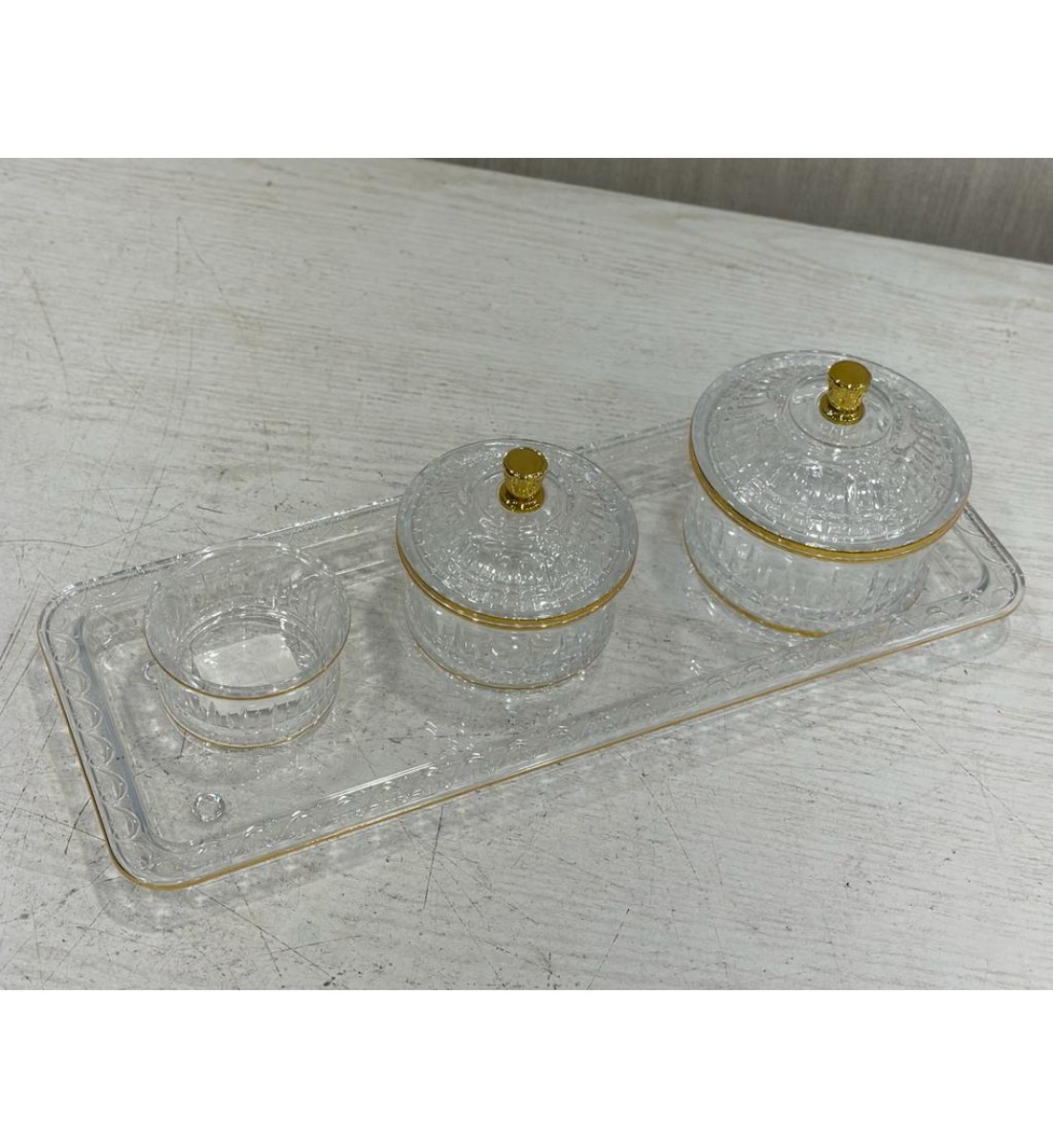 طقم تمرية مع صينية - اكريليك مكون من 4 قطع