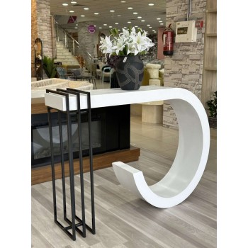  طاولة مدخل خشبي لون ابيض شكل جديد وانيق (130*30*100)سم