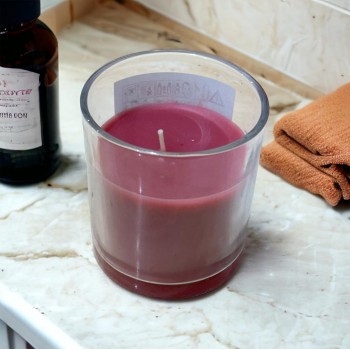 شمع بكاسه معطر منزلي بالرمان والتوت  8×7.5×7.5سم