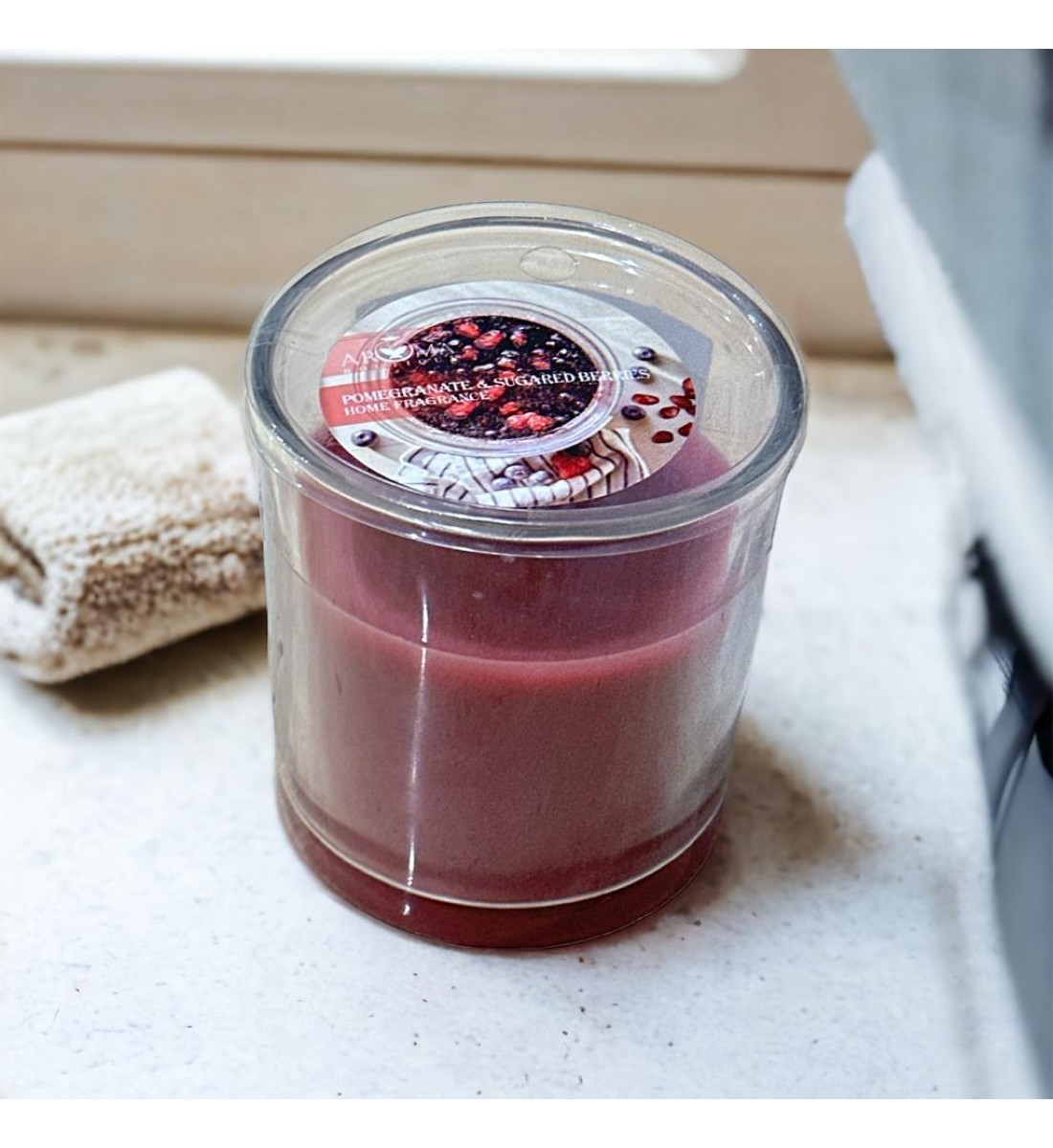 شمع بكاسه معطر منزلي بالرمان والتوت  8×7.5×7.5سم