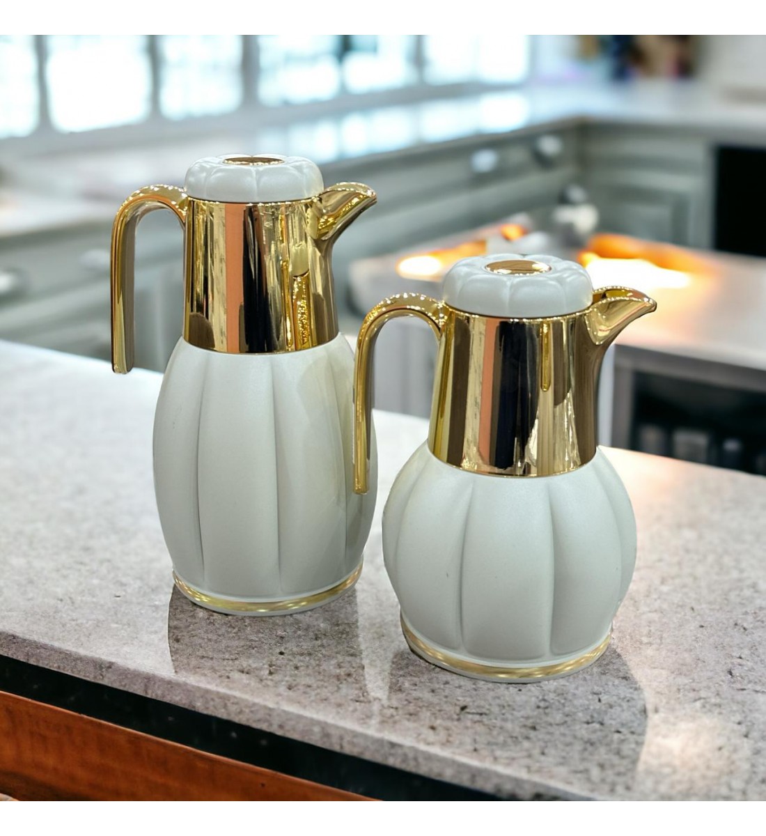 طقم ترمس ريفان اخضر فاتح  ذهبي 1لت -0.5 لتر 