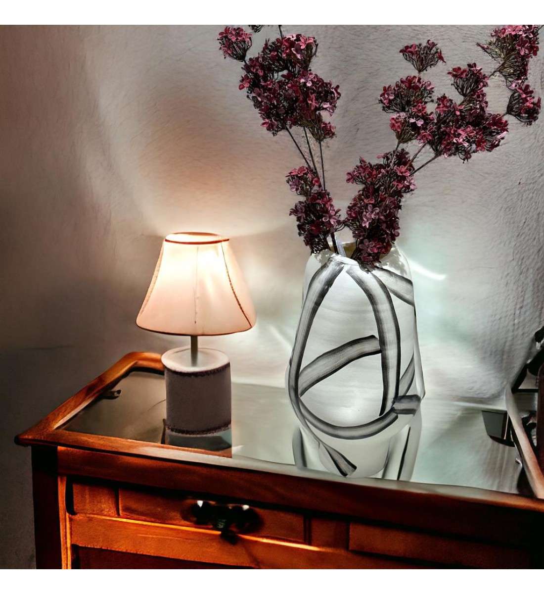 Elegant European style home vase10×10×39cm