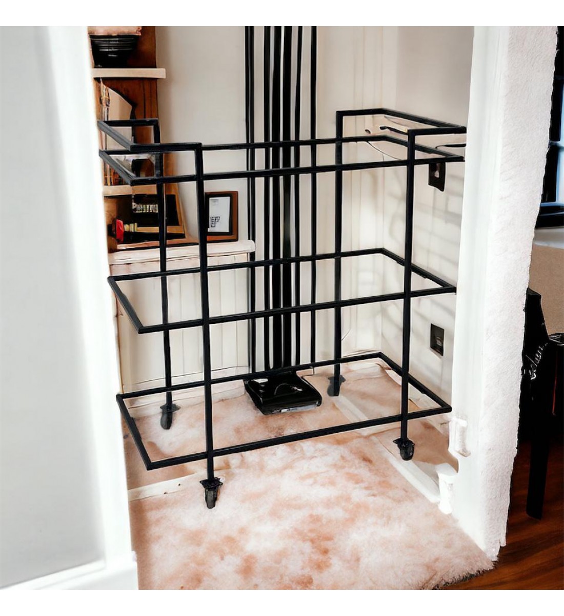 Glass presentation stroller with black iron edges3 floors with easy to move tires 80×43×85 cm 