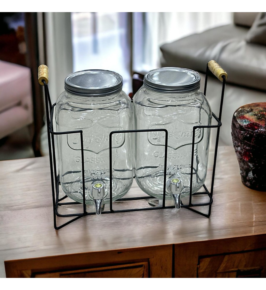 موزع مشروبات زجاج بحامل معدني