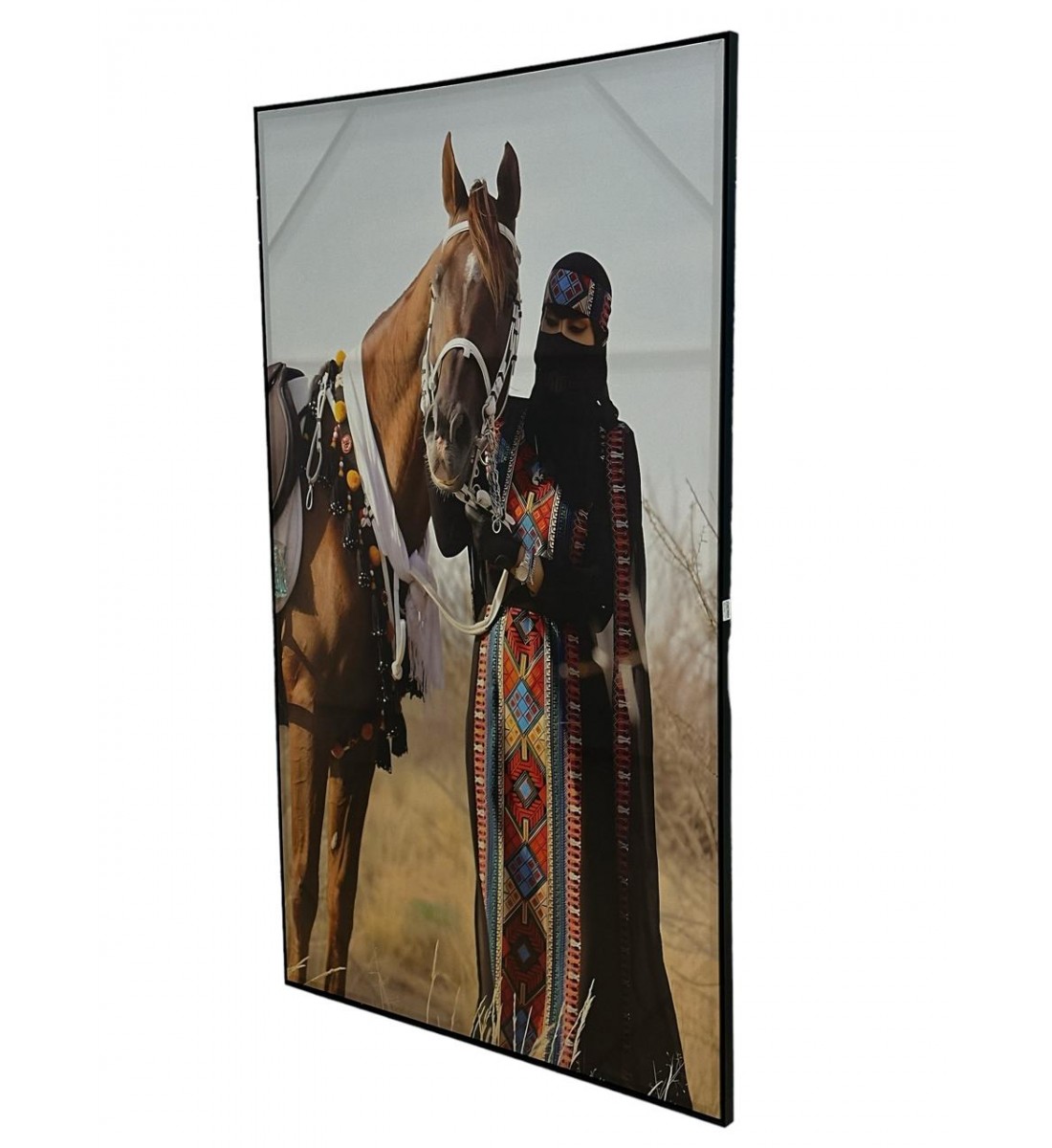 لوحة فنية جدارية كانفس ، حصان والبنت بلجام  والبنت - باطار اسود 200×120سم 