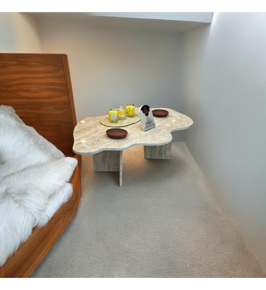 طاولة قهوة رخام ترفنتينوا طاولة قهوة رخام ترفنتينوا