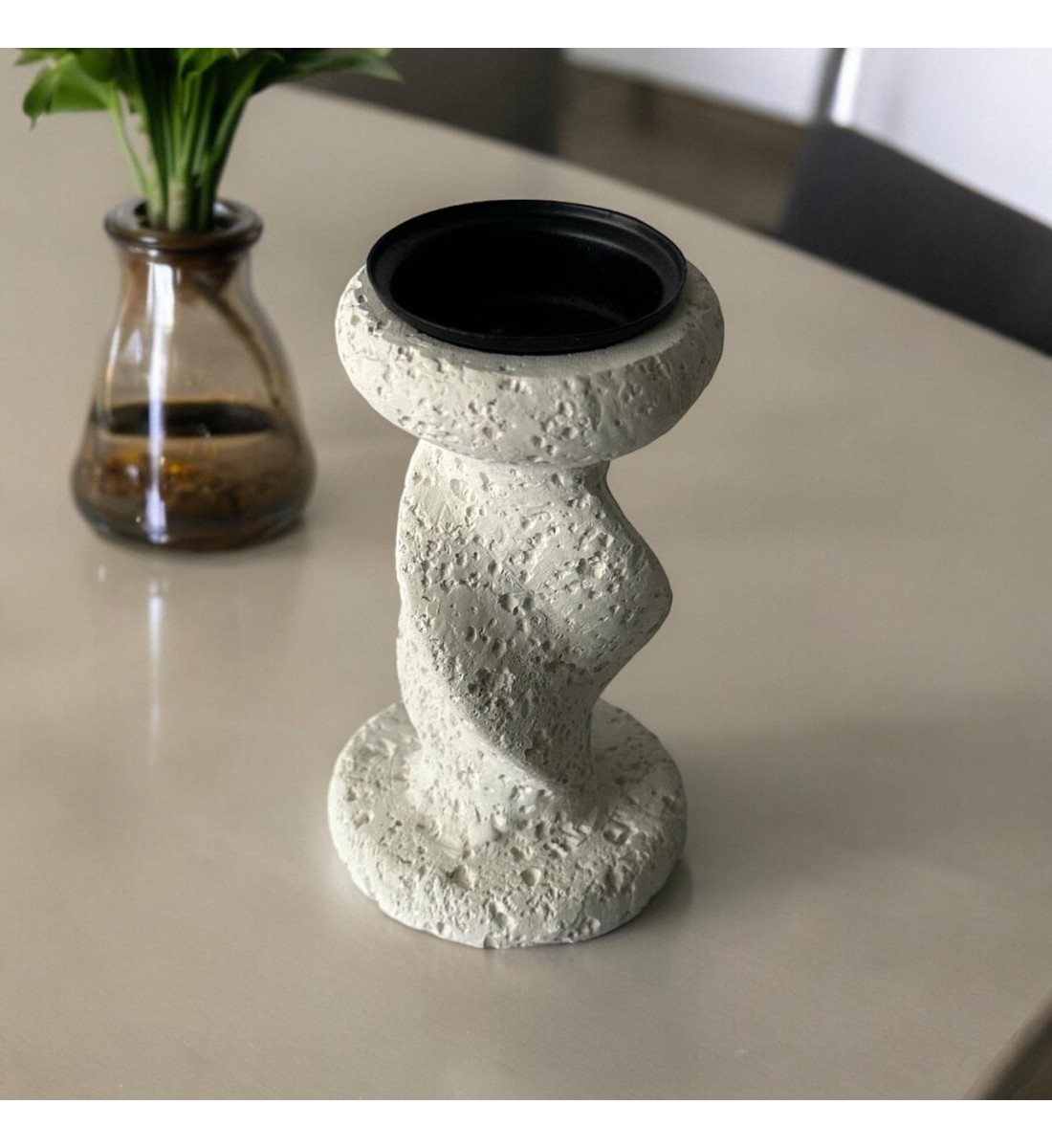 مبخرة تصميم اربي ملكي ابيض جبسية 12×6×6سم مبخرة تصميم اربي ملكي ابيض جبسية 12×6×6سم