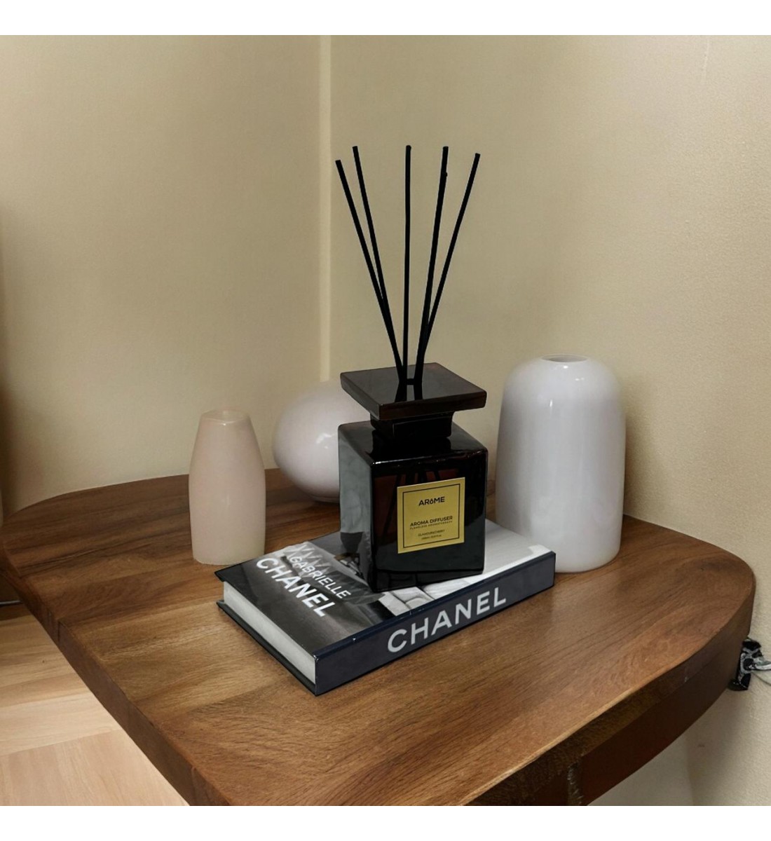 فواحه عطرية مع عيدان زجاج 1000ملي (AROMA DIFFUSER)رائحة (CHAMPAGNE)