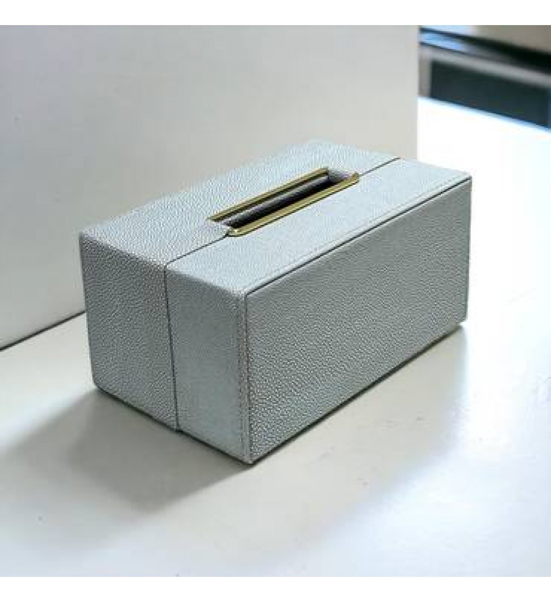 علبة منديل جلد 22×13×10سم علبة منديل جلد 22×13×10سم