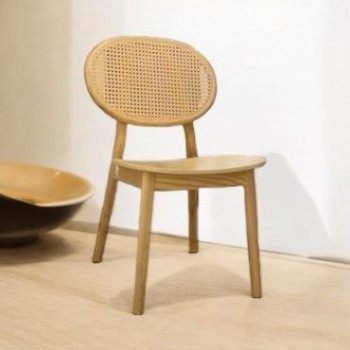  كرسي طعام من خشب الأكاسيا للمساحات الداخلية/الخارجية من تشكيلة أبوت 80×45×45 سم