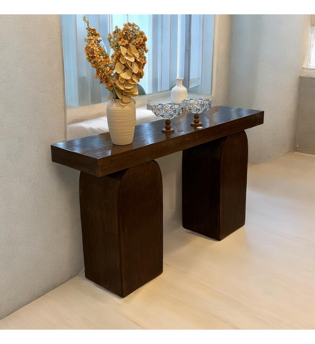 Brown wood console entrance table, 160 x 40 x 90 cm