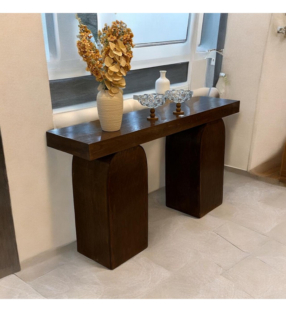 Brown wood console entrance table, 160 x 40 x 90 cm
