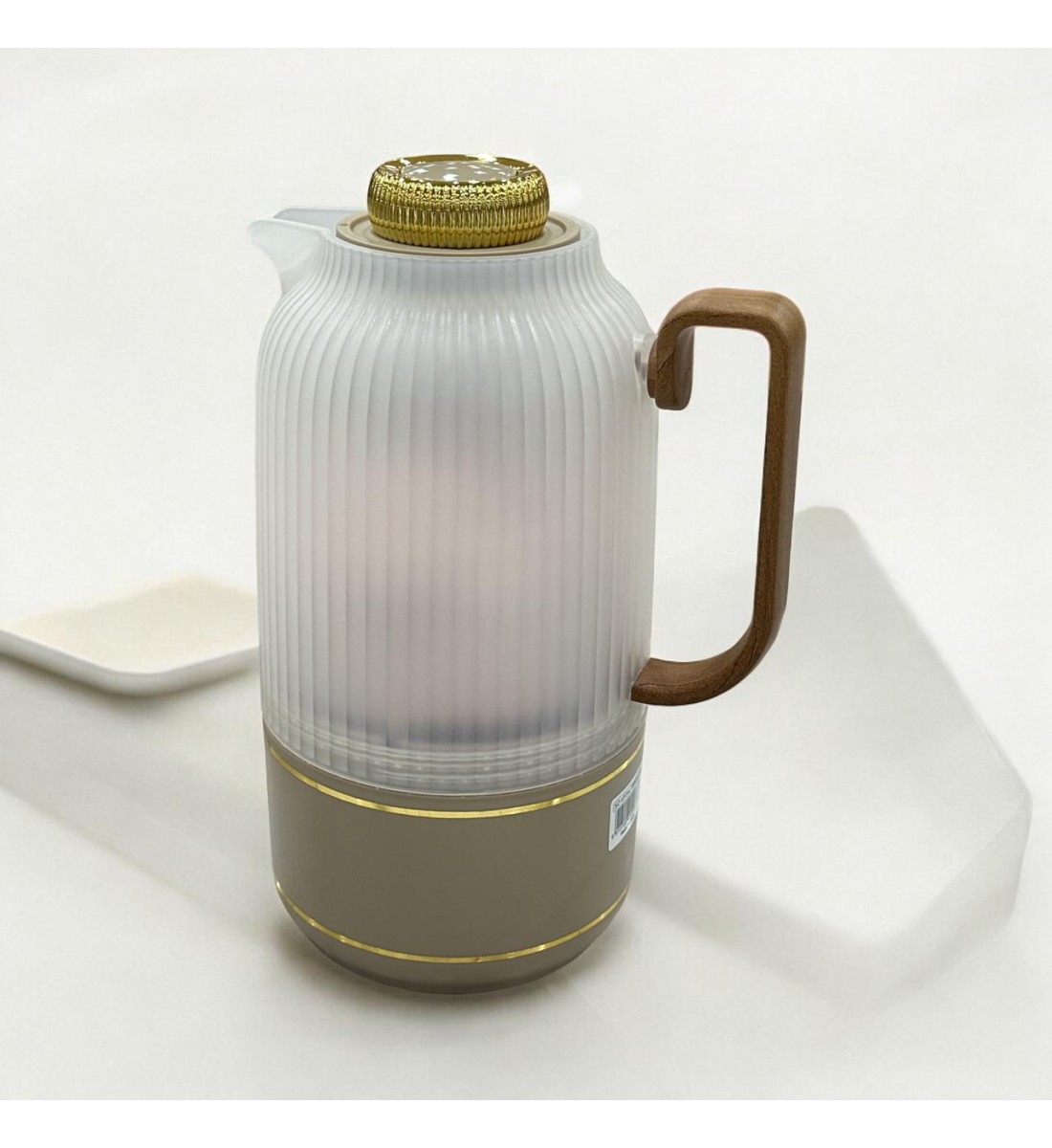 Single transparent thermos, beige on gold, 1 liter