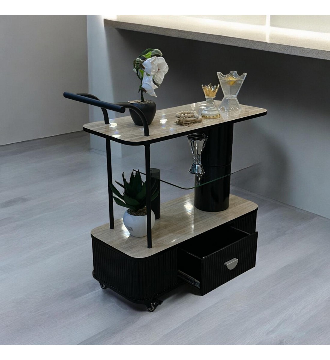 عربية تقديم 3 دور بديل الرخام مع درج اسود علي بيج عربية تقديم 3 دور بديل الرخام مع درج اسود علي بيج