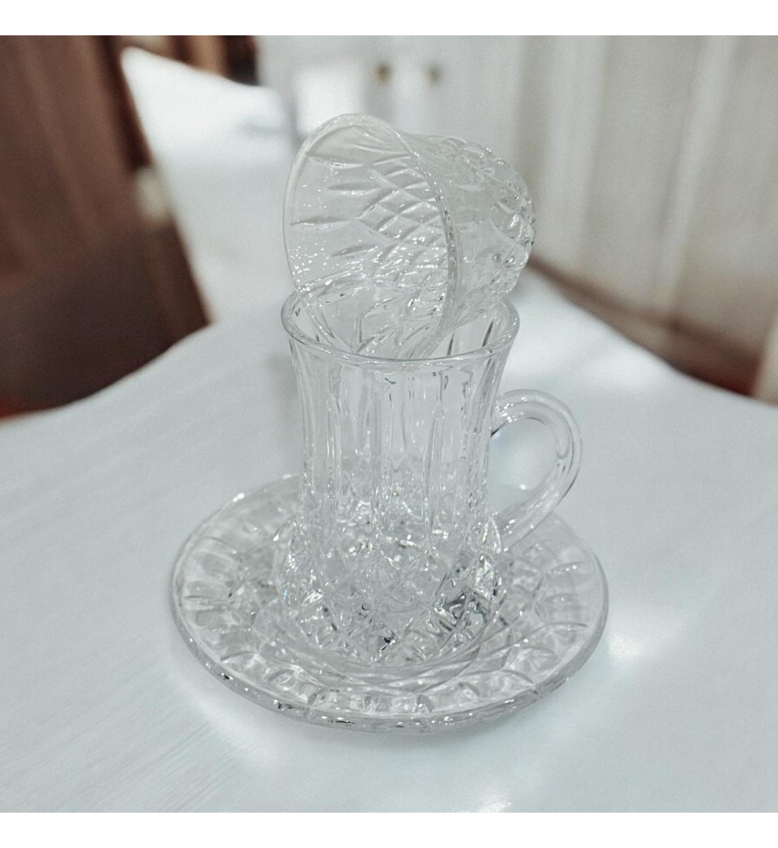 طقم كاسات وفناجين مع الصحن 36قطعه