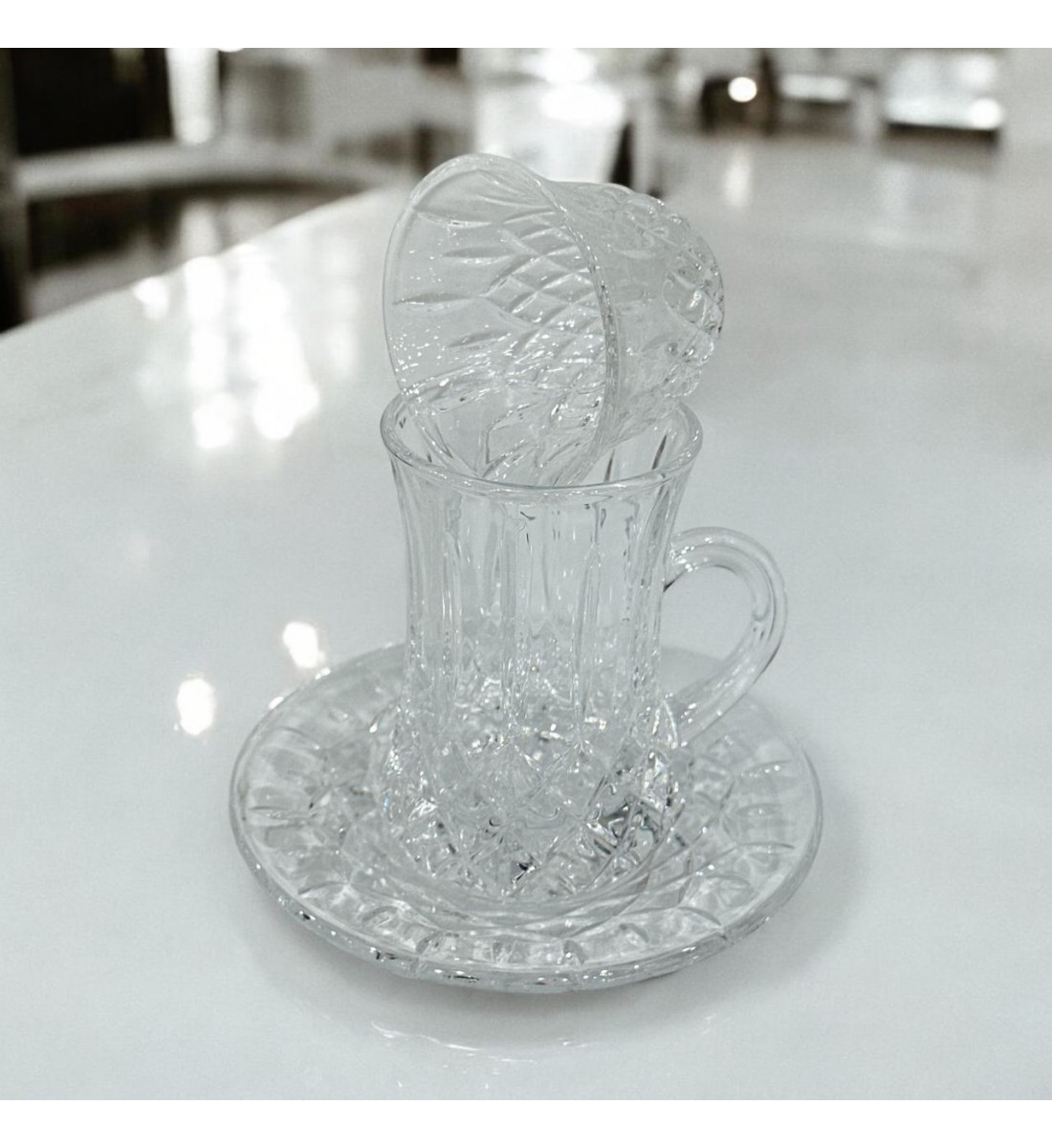 طقم كاسات وفناجين مع الصحن 36قطعه