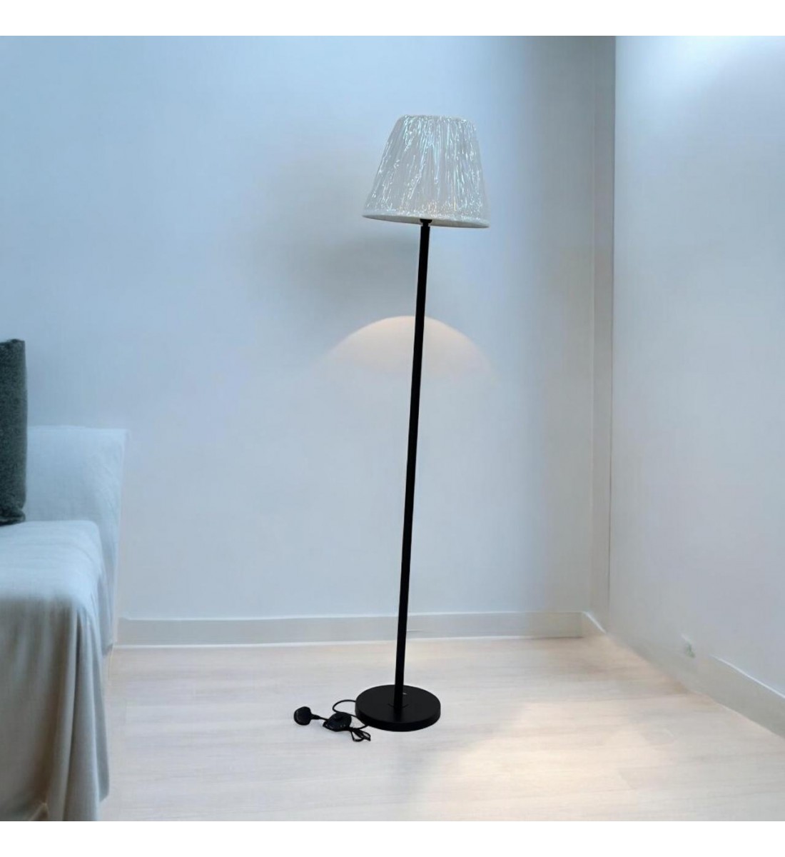 Long white floor electric lamp with black pole - fabric, 165 cm