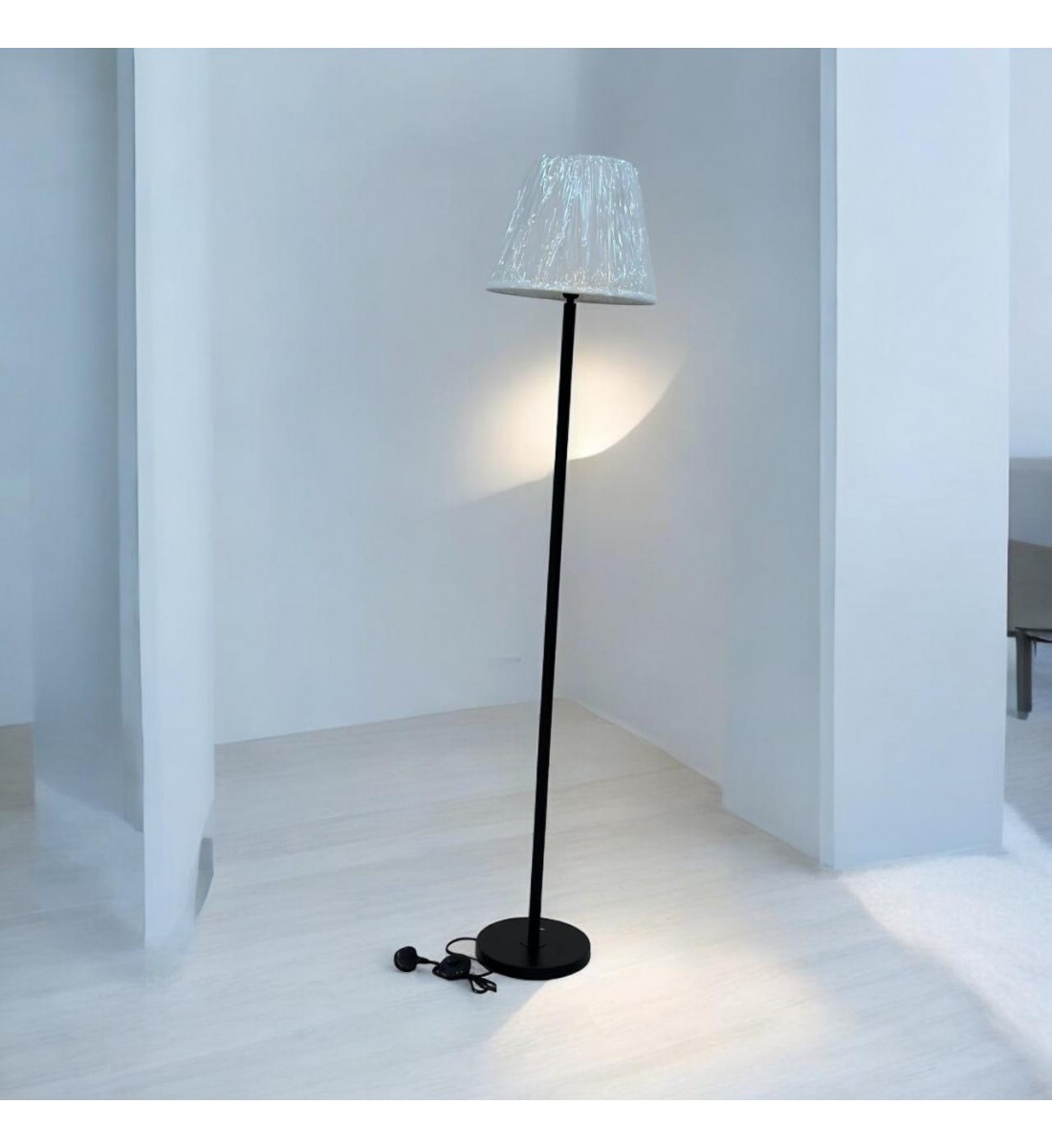 Long white floor electric lamp with black pole - fabric, 165 cm