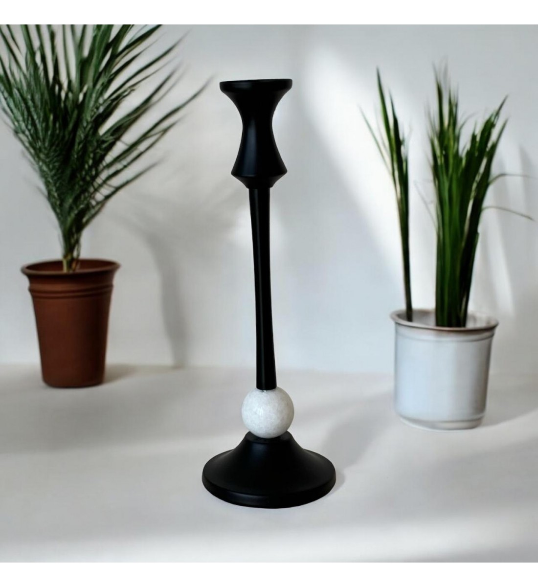 Black candlestick 30 x 10 cm