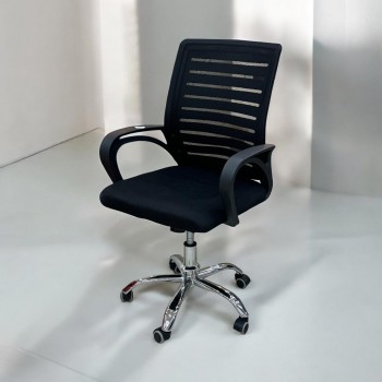 كرسي دوار شبك أسود من كاما