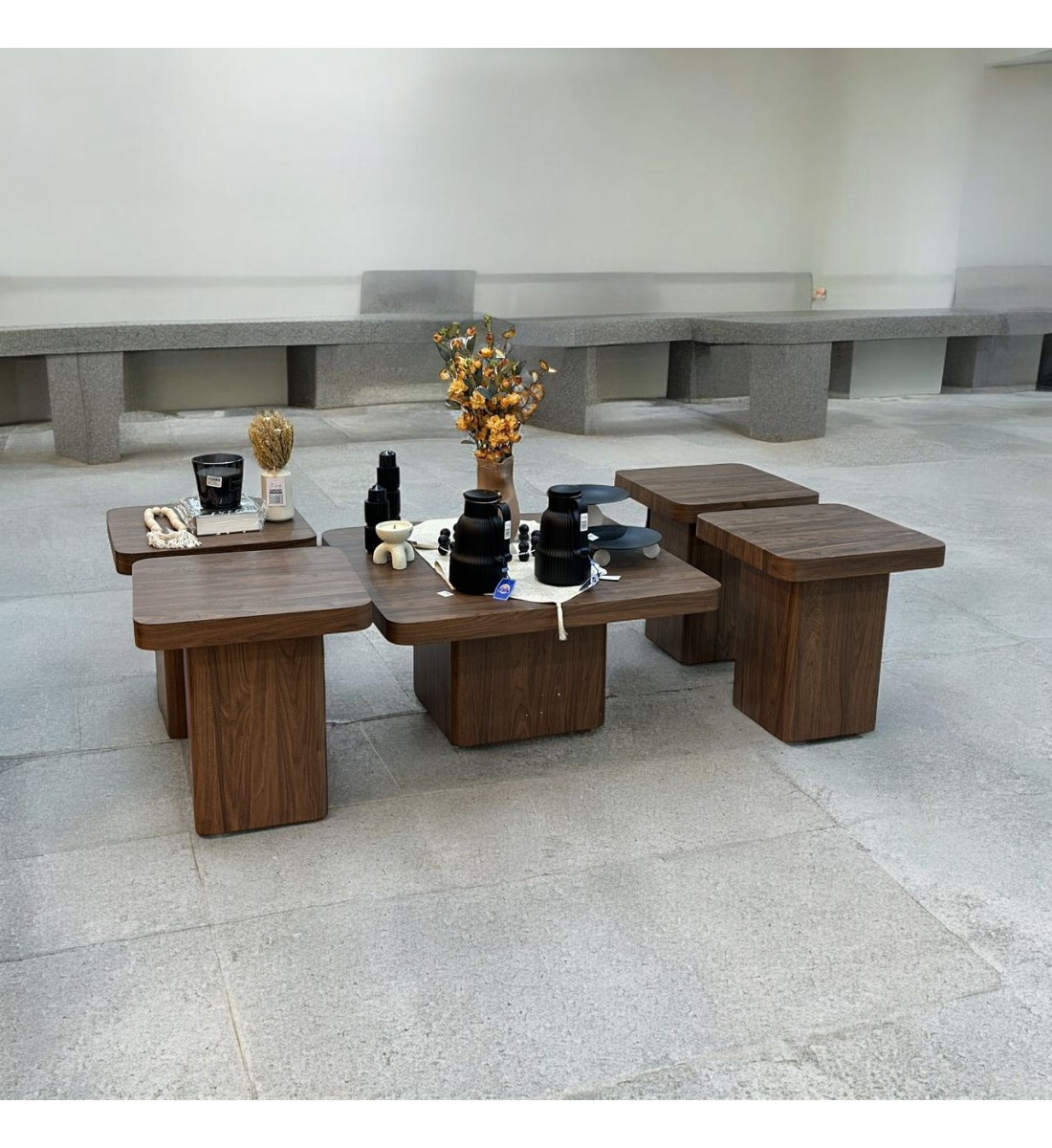 طقم طاولة قهوة 5 قطع انيق بني