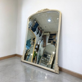 مرايا ارضيه باستناد اطار خشب شامبيون  1.65×2.25سم 