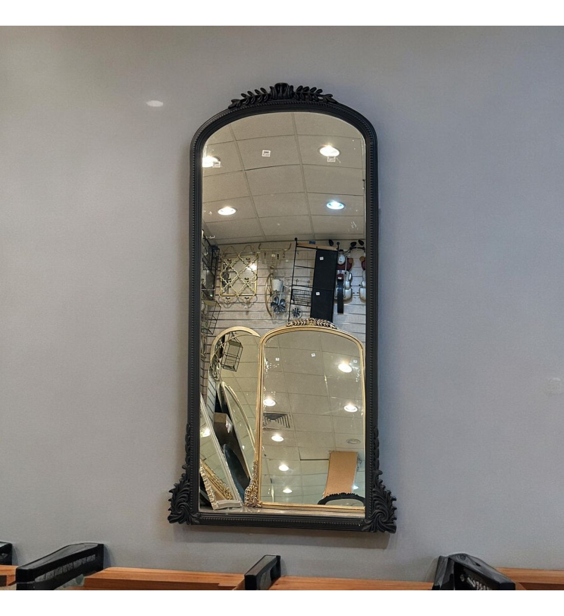Floor mirrors with black wood frame 1.10 x 2.25 cm