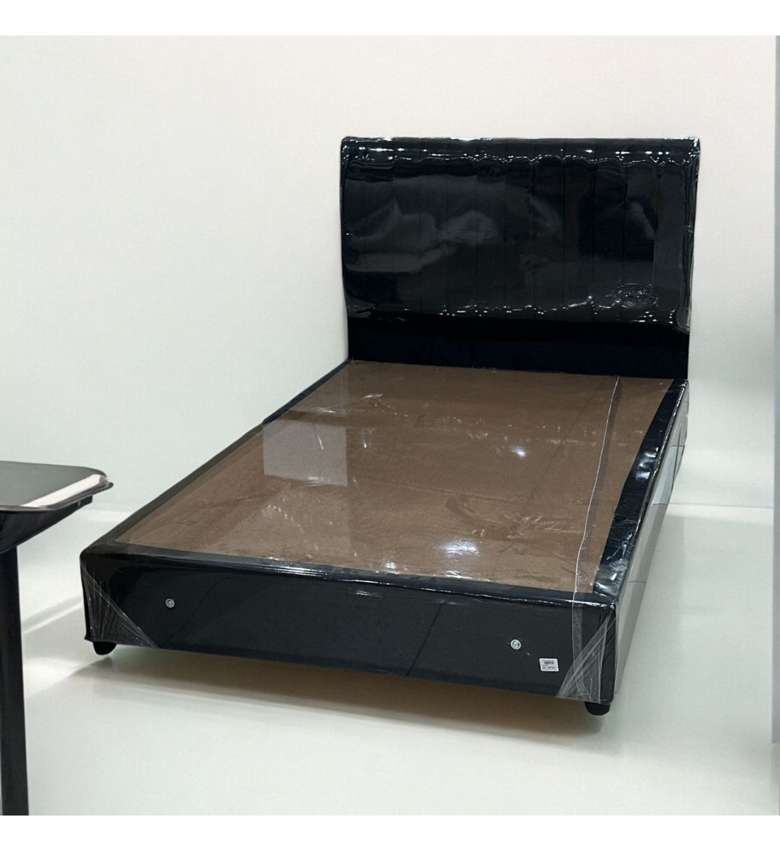 Cama individual de madera de terciopelo negro, 190 x 90 cm