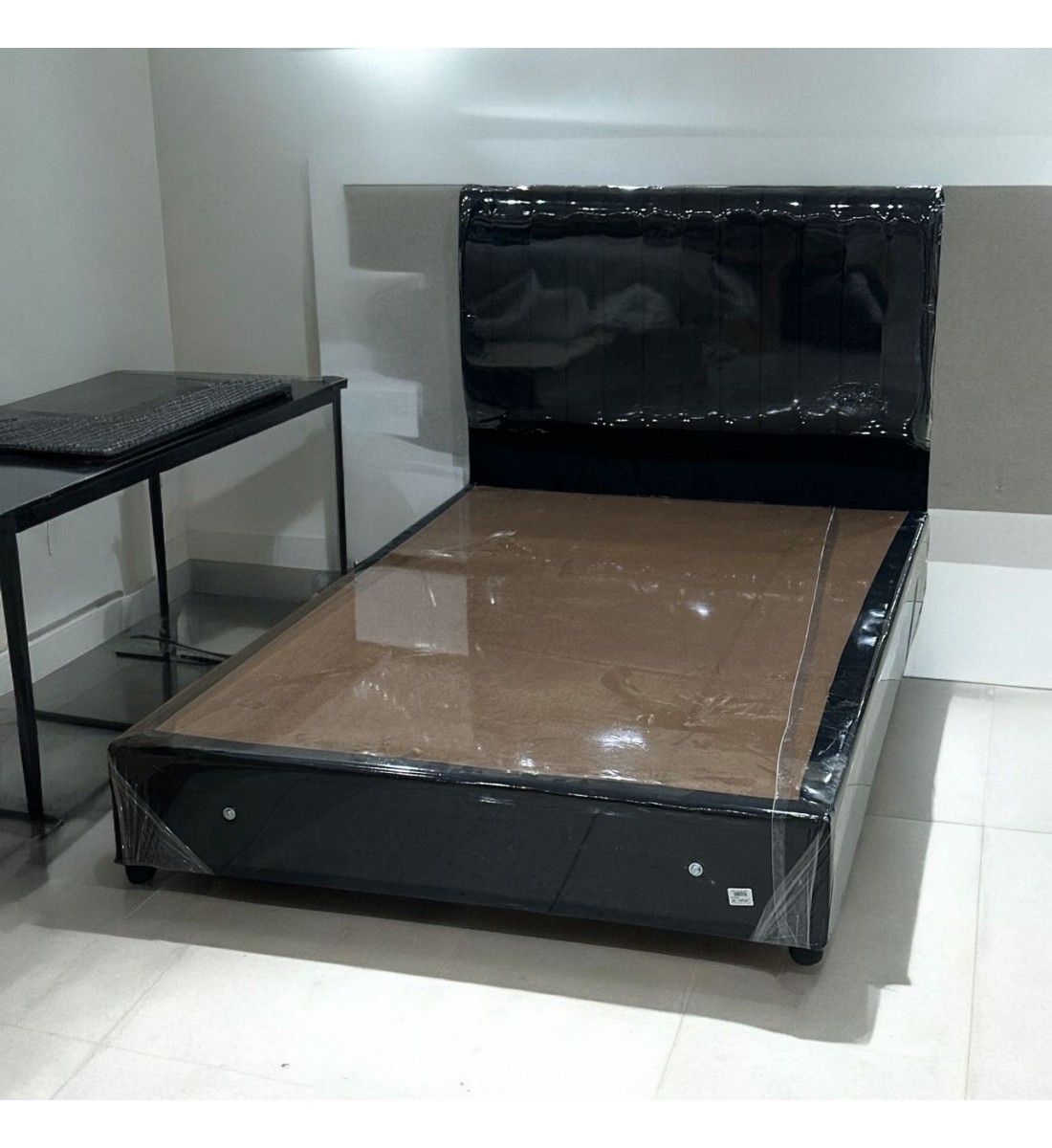 Cama individual de madera de terciopelo negro, 190 x 90 cm